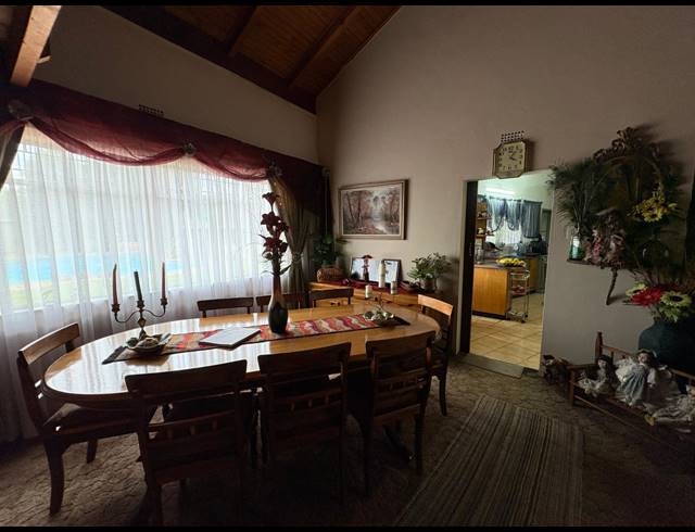 4 BEDROOM HOUSE FOR SALE IN VAN DER MERWES KROON